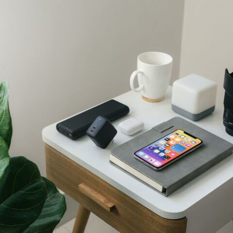 USB-C charger 65 W